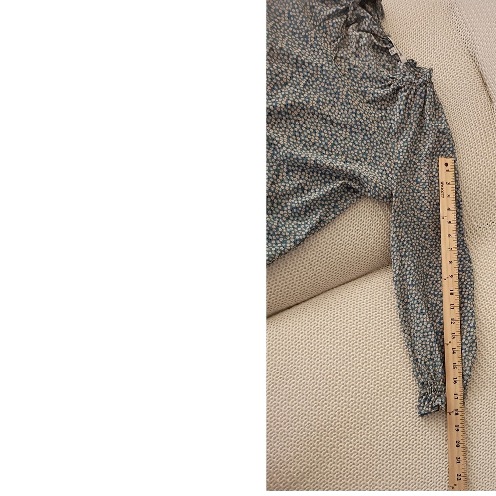 Madewell 100% Silk Ruffle Sleeve Blouse NWOT Fits S/M Blue Beige‎ Ditsy Floral - Picture 10 of 12